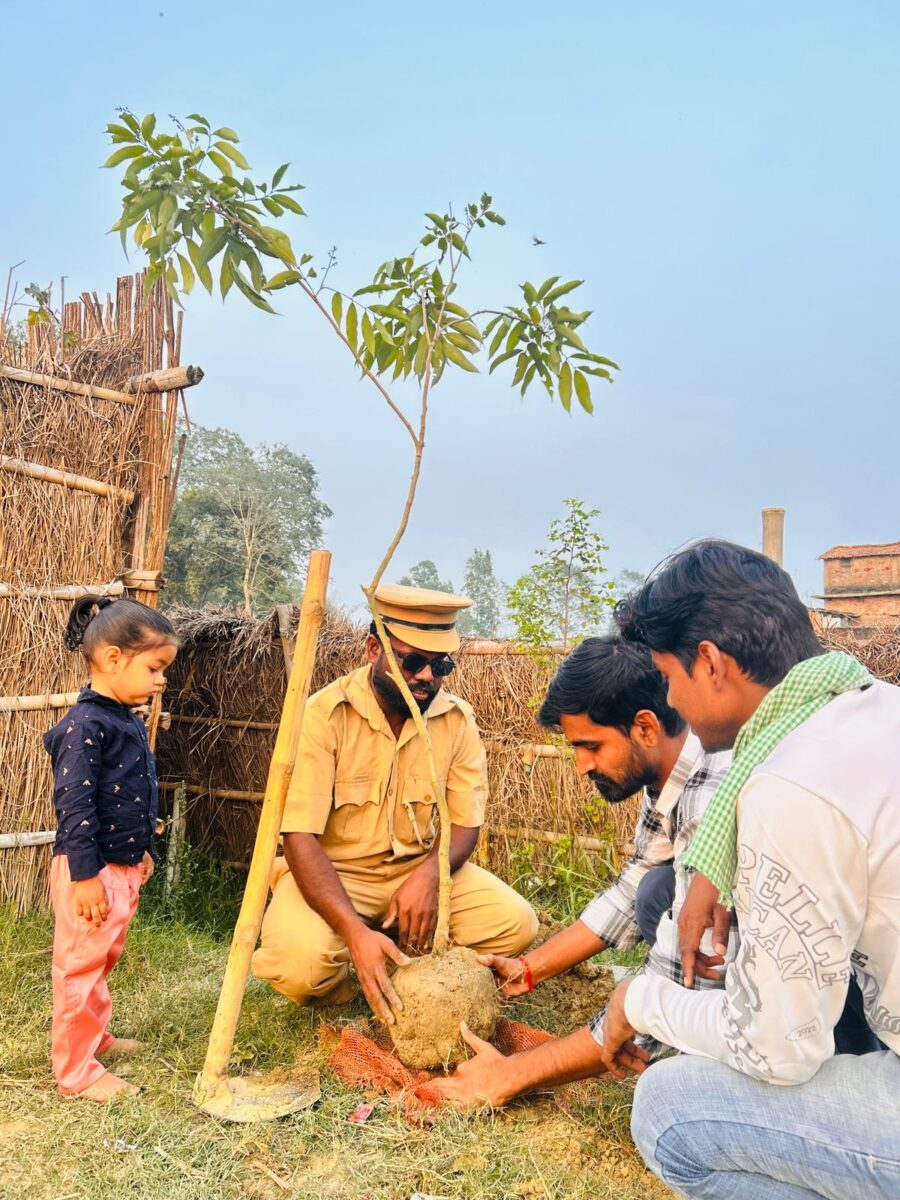 आकांश मिश्रा और टीम की मैथिली कॉमेडी बच्चा चोर का पोस्टर