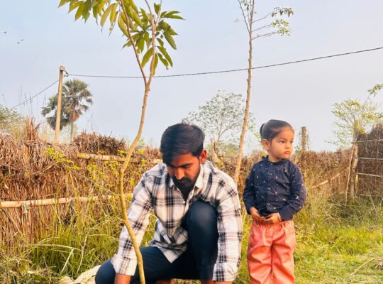 Maithili actor Akansh Mishra comedy video Bachha Chor 10 million views celebration